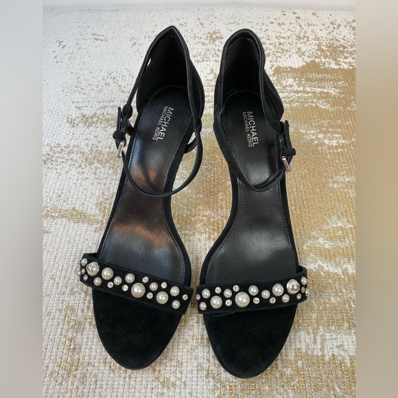 MICHAEL KORS Simone Black Suede Pearl Stud Dress Heels NWOT | Size 9 - Picture 5 of 16